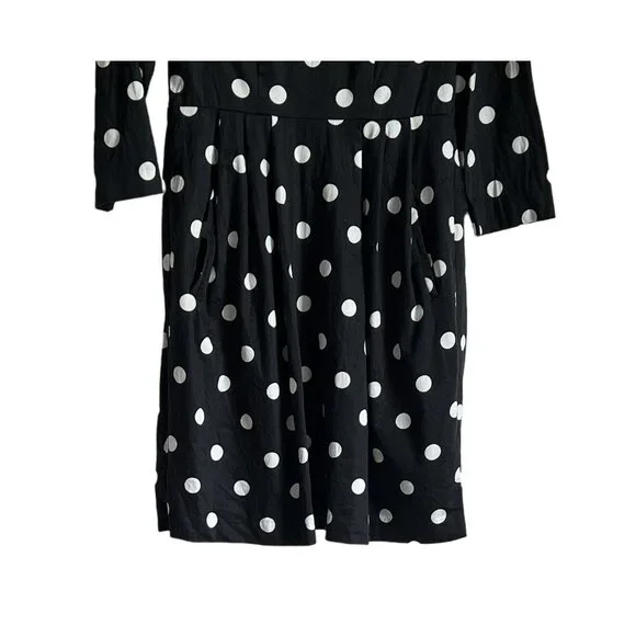 Betsey Johnson Polka Dot Dress Black White 3/4 Sleeve Pleated Size 4 Pockets - Picture 4 of 8